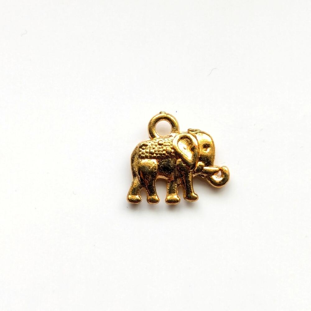 Vintage Estate Gold Tone Indian Elephant Good Luck Mini Pendant Bracelet Charm